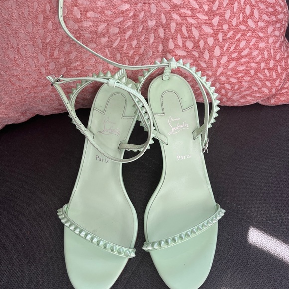 Christian Louboutin So Me 85 studded patent-leather wedge sandals - Picture 9 of 10